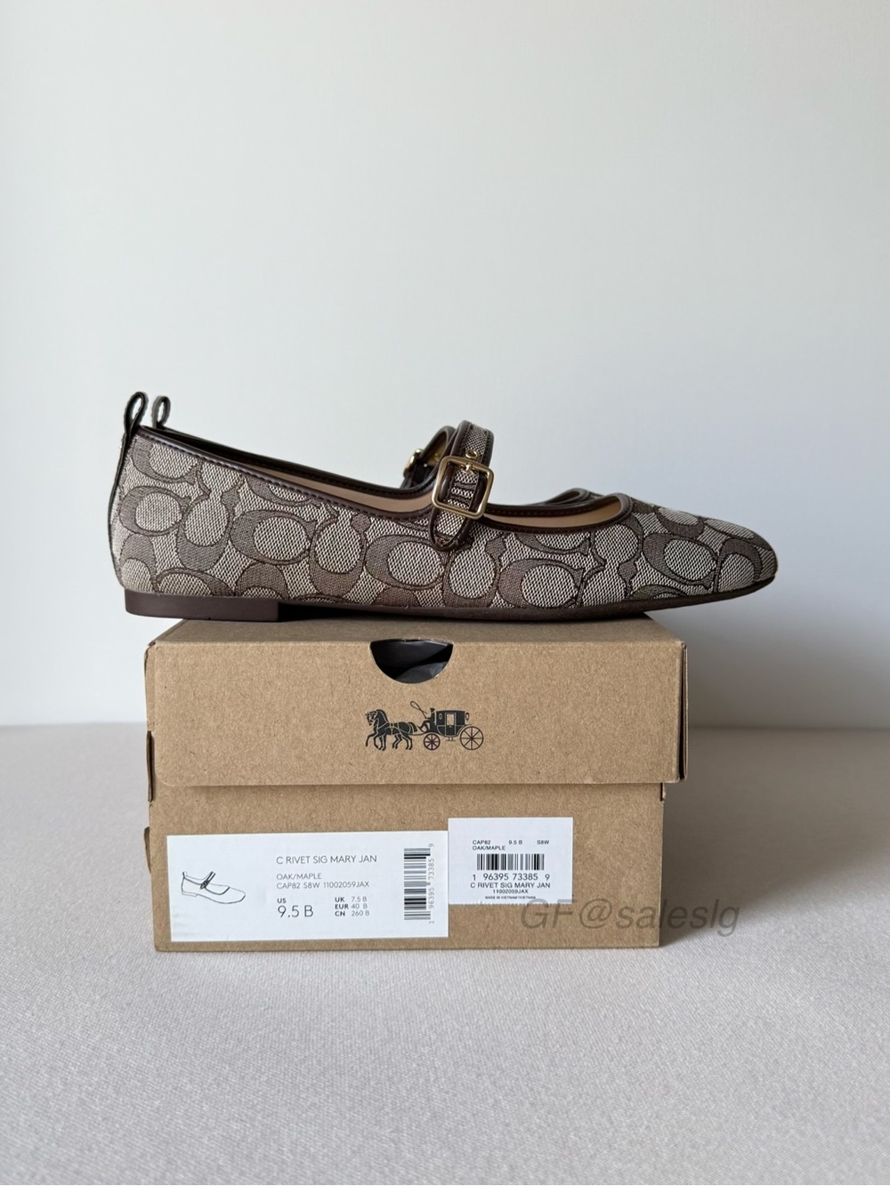 NWT Coach C Rivet Mary Jane
In Signature Jacquard oak/Maple CAP82 Size 9.5 - Picture 11 of 11